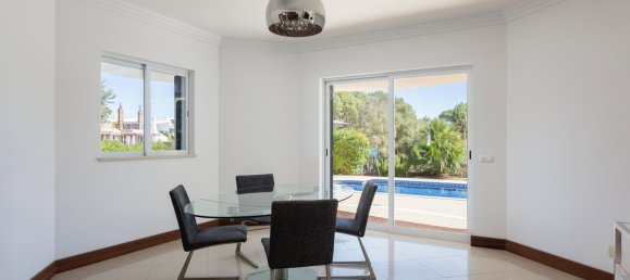 4 bedrooms Villa in Albufeira, Portugal No. 337257 7