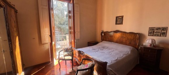 7 rooms House in Florence, Italy No. 116783 23