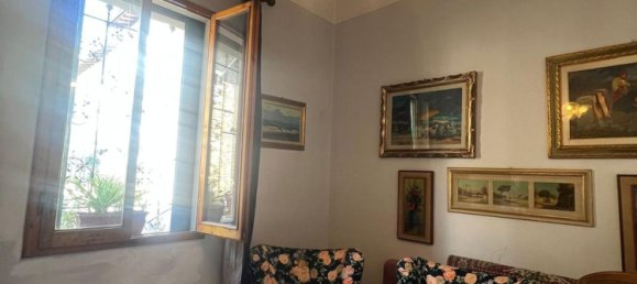 7 rooms House in Florence, Italy No. 116783 10