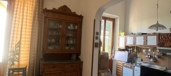 7 rooms House in Florence, Italy No. 116783 17