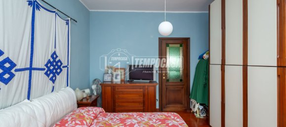 1 bedroom Apartment in Santena, Italy No. 44413 5