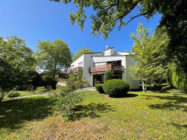 5 bedrooms House in Pforzheim, Germany No. 245041