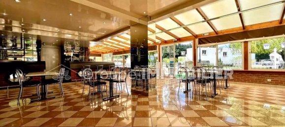  Commercial property in Escautpont, France No. 254169 3