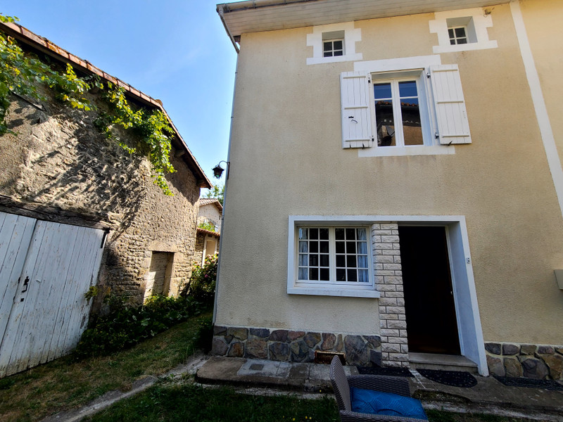 2 Schlafzimmer Haus in Charente, France, Nr. 325654