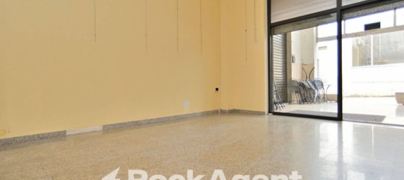 2-Zimmer Gewerbliche Immobilie in Fiuggi, Italy, Nr. 290307 8