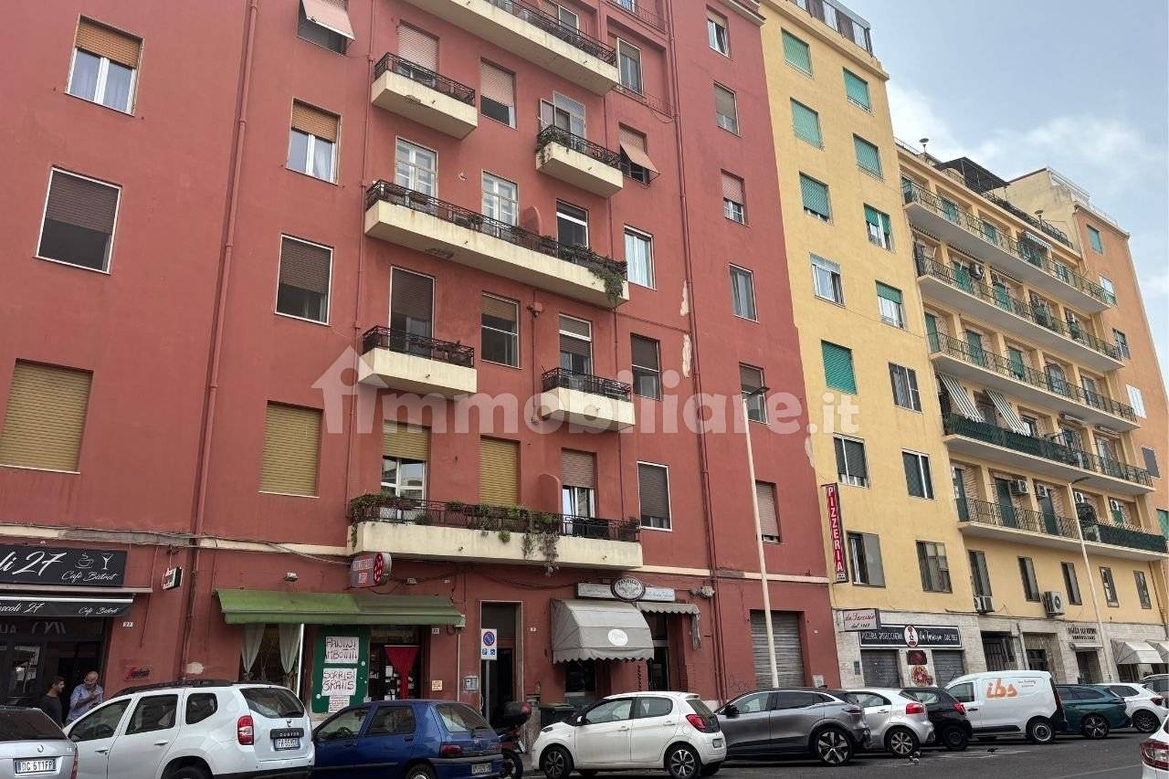 4 bedrooms Apartment in Cagliari, Italy No. 336638