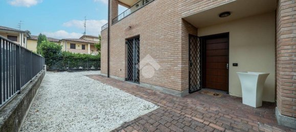4 bedrooms Villa in Quattro Castella, Italy No. 337852 49