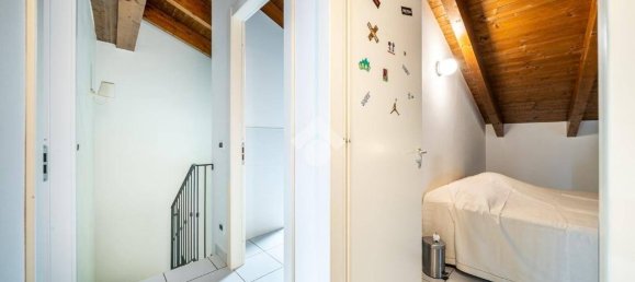 4 bedrooms Villa in Quattro Castella, Italy No. 337852 41