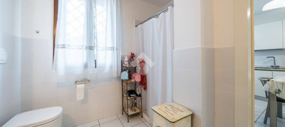 4 bedrooms Villa in Quattro Castella, Italy No. 337852 47