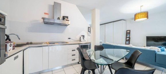 4 bedrooms Villa in Quattro Castella, Italy No. 337852 27