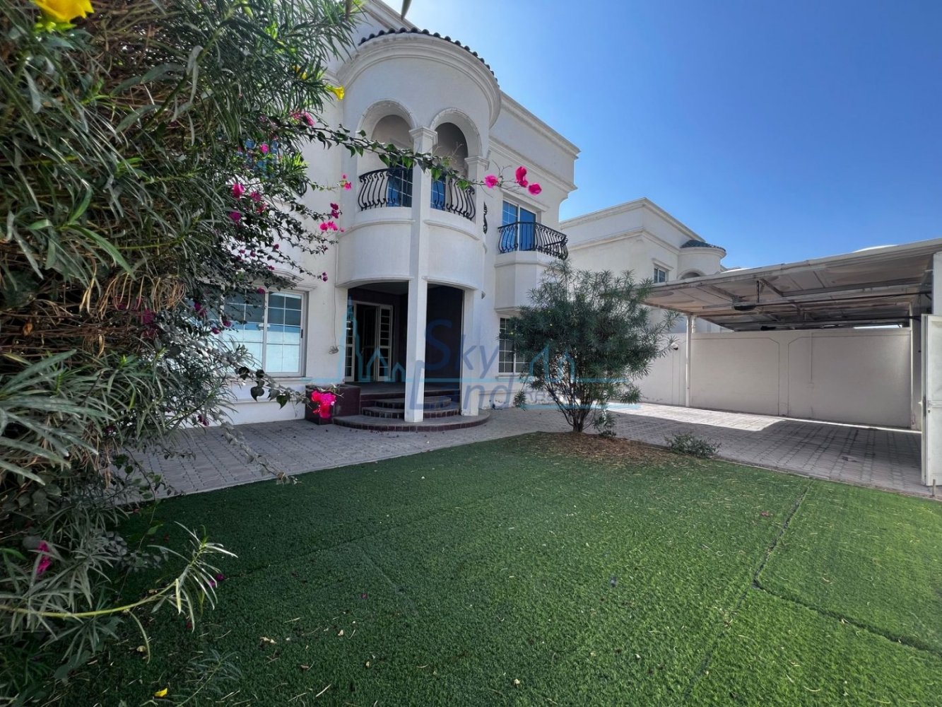 Villa comercial en Al Safa, UAE 372 m² No. 108023