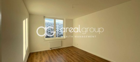 Bâtiment à Oberhavel, Germany 2707m² No. 243645 5