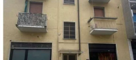 2 rooms Apartment in Bresso, Italy No. 219955 9