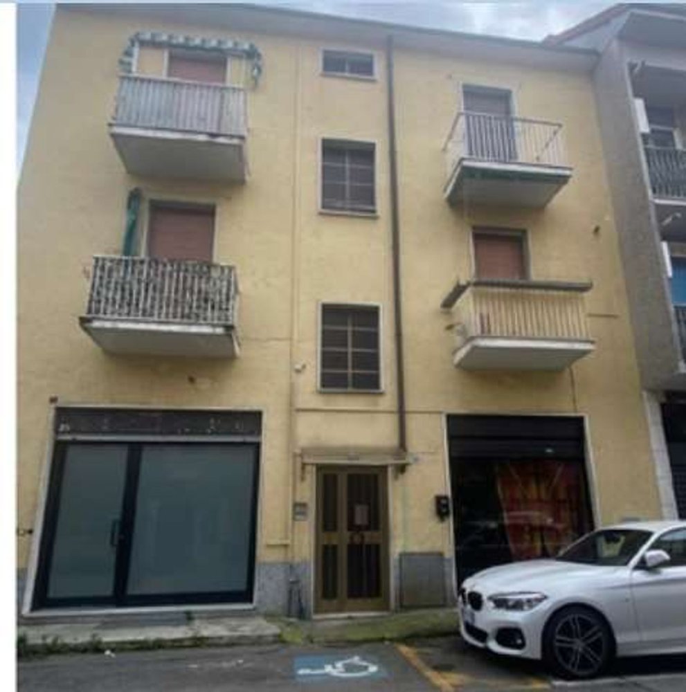 2 rooms Apartment in Bresso, Italy No. 219955