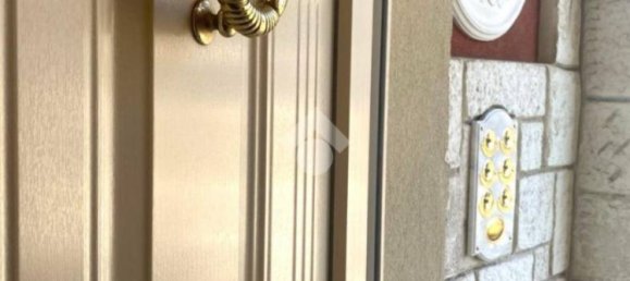 3 bedrooms Apartment in Cassola, Italy No. 80213 4