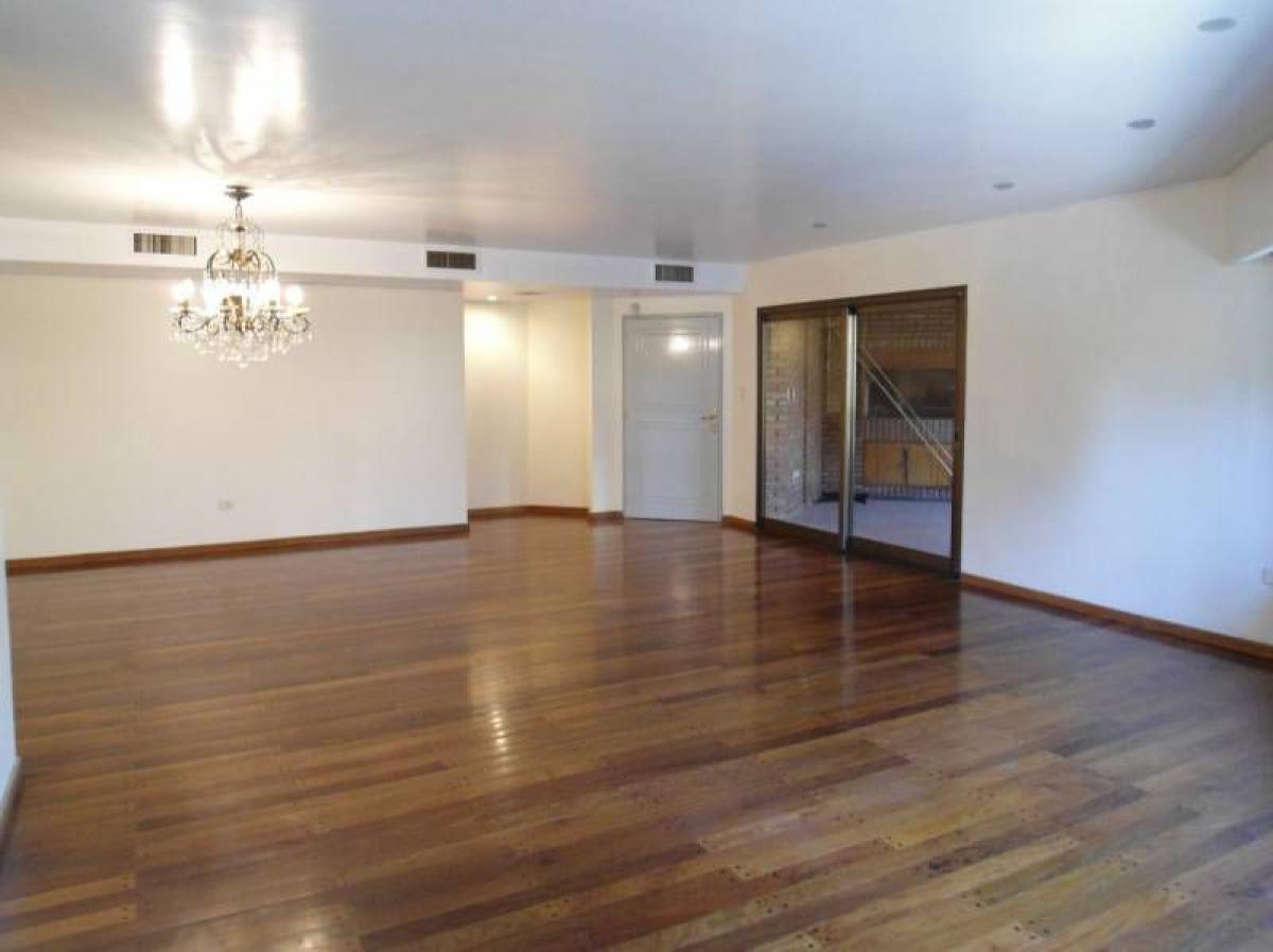 3 bedrooms Apartment in Cordoba, Argentina No. 15901