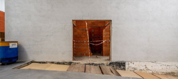 3242m² Warehouse in Esposende, Portugal No. 13722 6