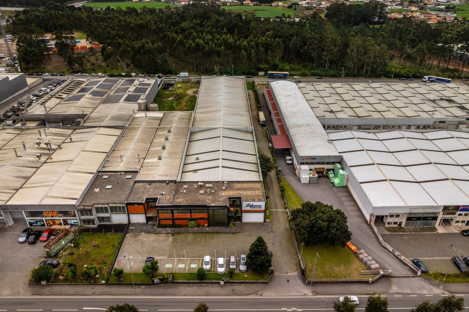 3242m² Warehouse in Esposende, Portugal No. 13722
