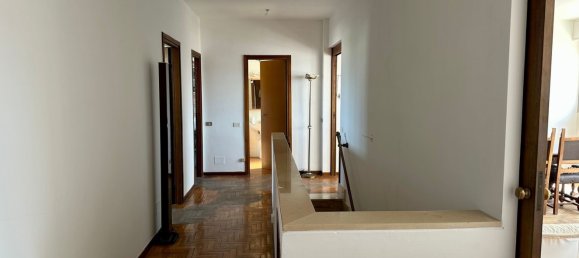 5 bedrooms Duplex in Rome, Italy No. 377556 9
