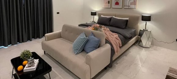 5 bedrooms Villa in Pattaya, Thailand No. 5840 20