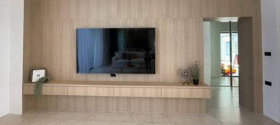 5 bedrooms Villa in Pattaya, Thailand No. 5840 14