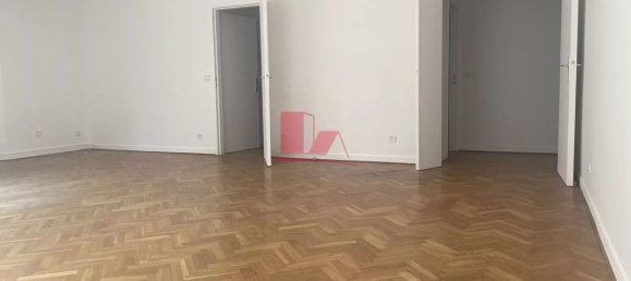 Apartamento de 2 dormitorios en Vanves, France No. 175052 3