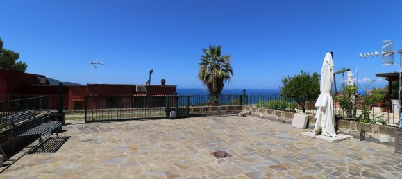 3 rooms Apartment in Agropoli, Italy No. 289777 3