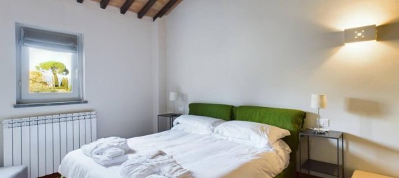 Casa de 2 dormitorios en Cortona, Italy No. 56212 8