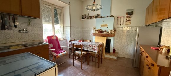 4 rooms House in Ferentino, Italy No. 287787 4
