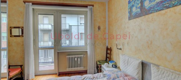 2 bedrooms Apartment in Turin, Italy No. 10500 11