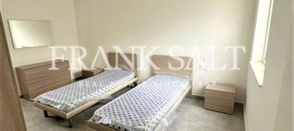 Ático de 3 dormitorios en Balzan, Malta No. 8371 6