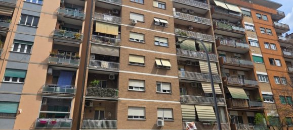 2 bedrooms Apartment in Rome, Italy No. 338042 22