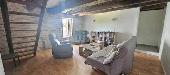 Moradia em banda T3 em Jura, France N.º 302915 2