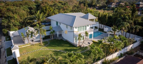 608m² House in Bang Sare, Thailand No. 26329 2