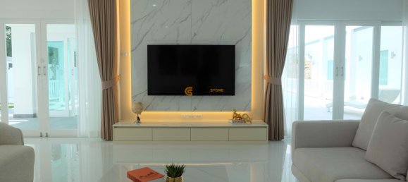 608m² House in Bang Sare, Thailand No. 26329 24