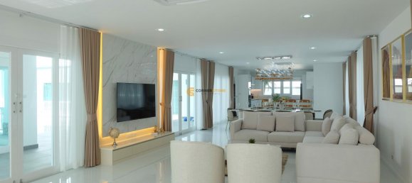 608m² House in Bang Sare, Thailand No. 26329 22