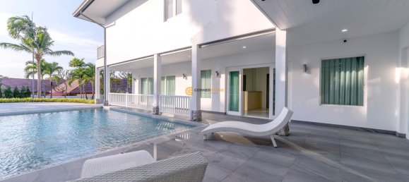 608m² House in Bang Sare, Thailand No. 26329 10