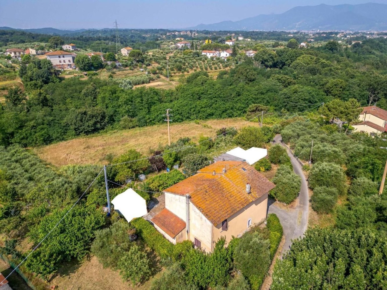 Casa de 8 dormitorios en Santa Maria a Monte, Italy No. 380637