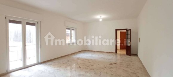3 bedrooms Apartment in Palermo, Italy No. 46064 3