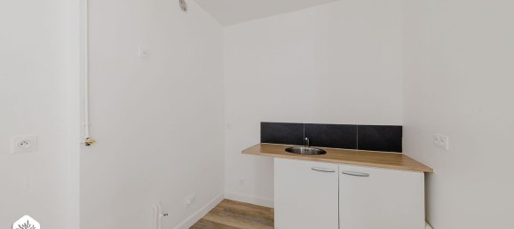 3 bedrooms Apartment in Levallois-Perret, France No. 162440 4