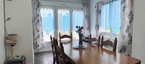 4 chambres Maison à Châteaulin, France No. 48001 3