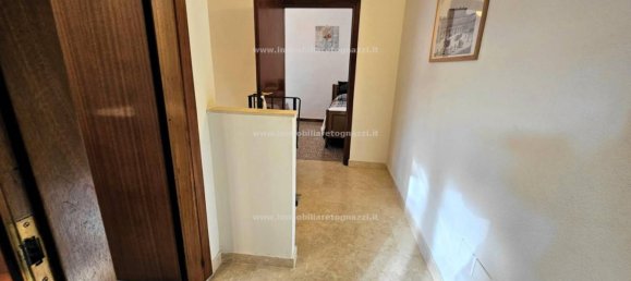 Дом с 2 спальнями в Сан Джиминьяно, Италия № 305608 14