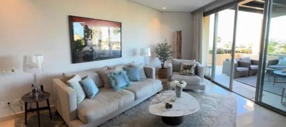 2 bedrooms Penthouse in Marbella, Spain No. 147504 3