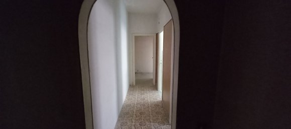 Квартира с 3 комнатами в Рим, Италия № 203093 4