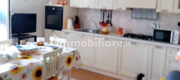 Apartamento de 4 dormitorios en Cairo Montenotte, Italy No. 16742 36