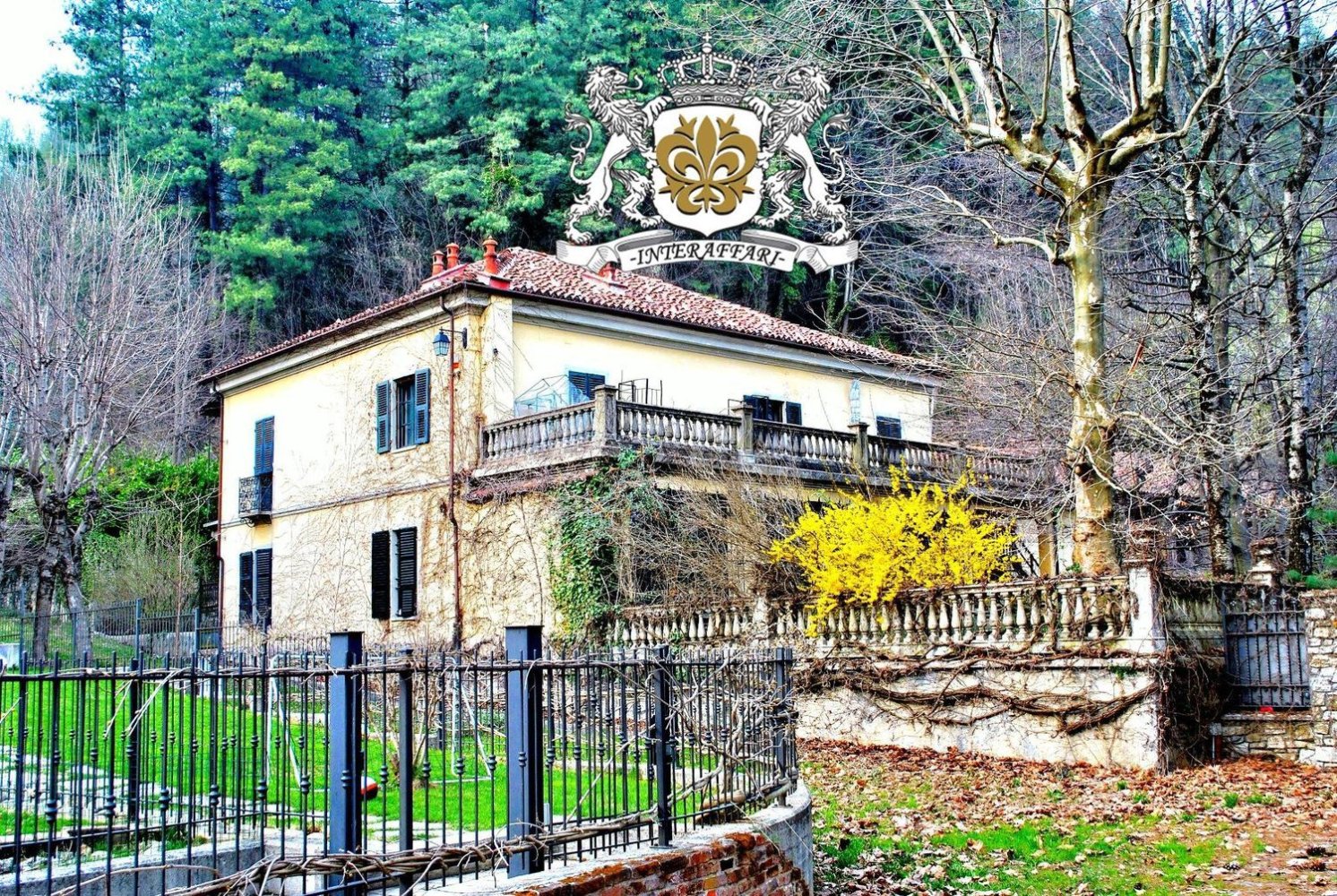 Villa de 6 habitaciónes en Borgo San Dalmazzo, Italy No. 257954