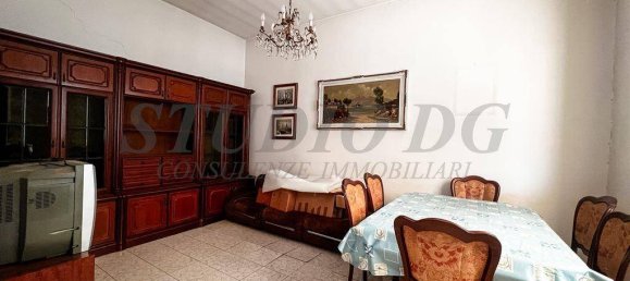 2 bedrooms Apartment in Cesano Maderno, Italy No. 356274 4