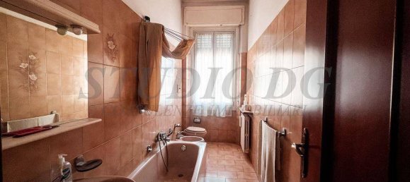 2 bedrooms Apartment in Cesano Maderno, Italy No. 356274 12