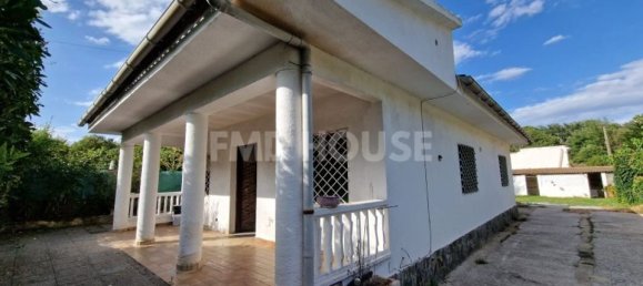 3 bedrooms Villa in Vidreres, Spain No. 183954 5