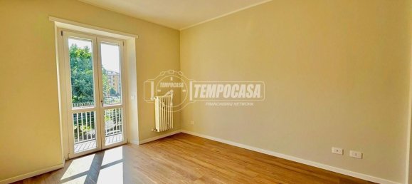 Apartamento T2 em Turin, Italy N.º 333852 3